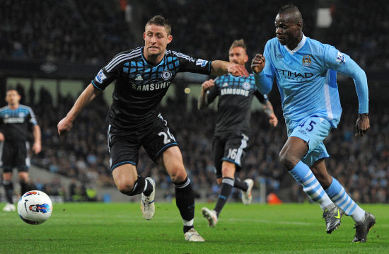 担任替补以 担任替补以